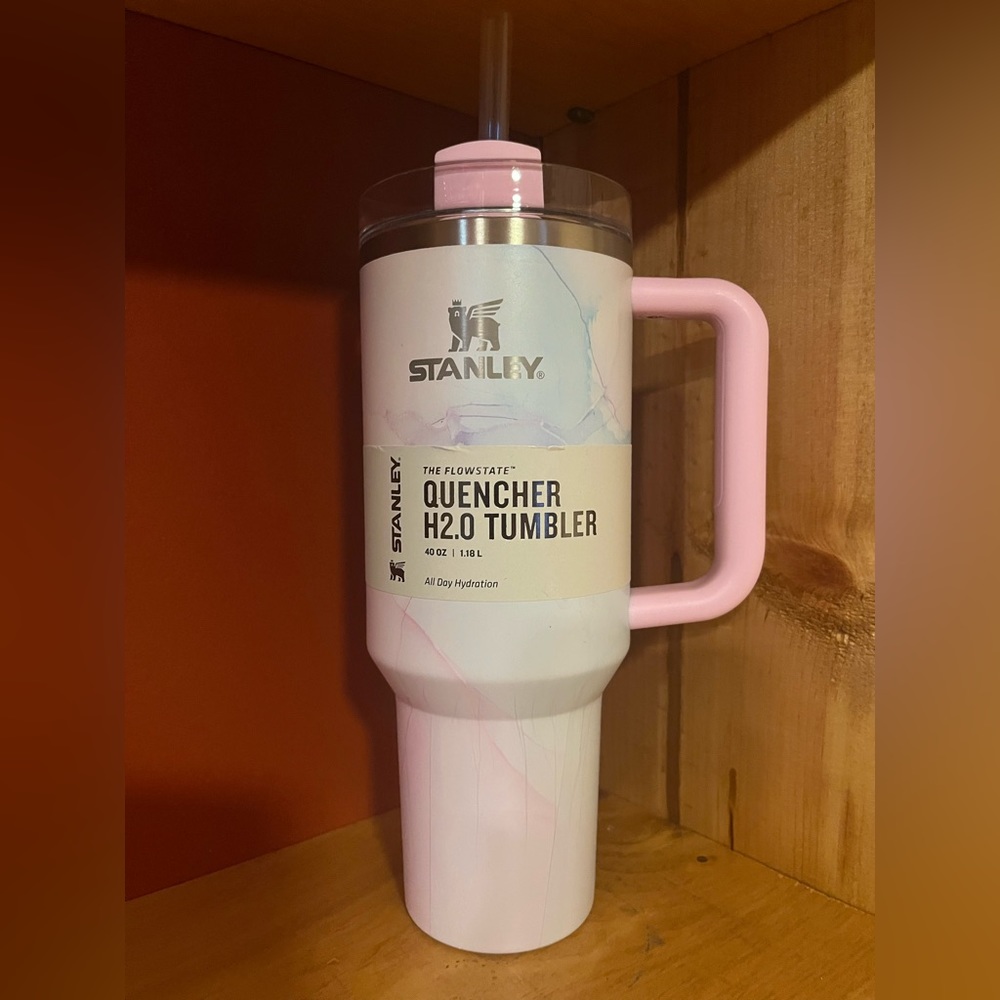 BNWT Tulle Stanley pink